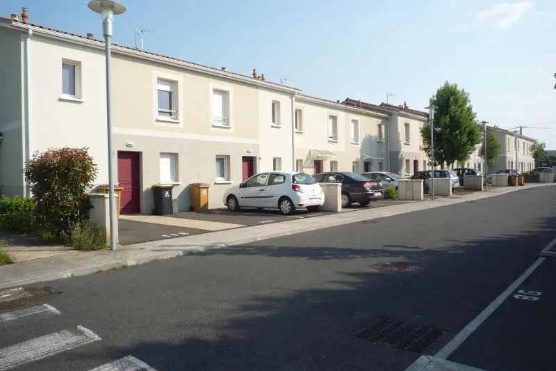 Photo 1 Maison 3 pièces 74.81m²