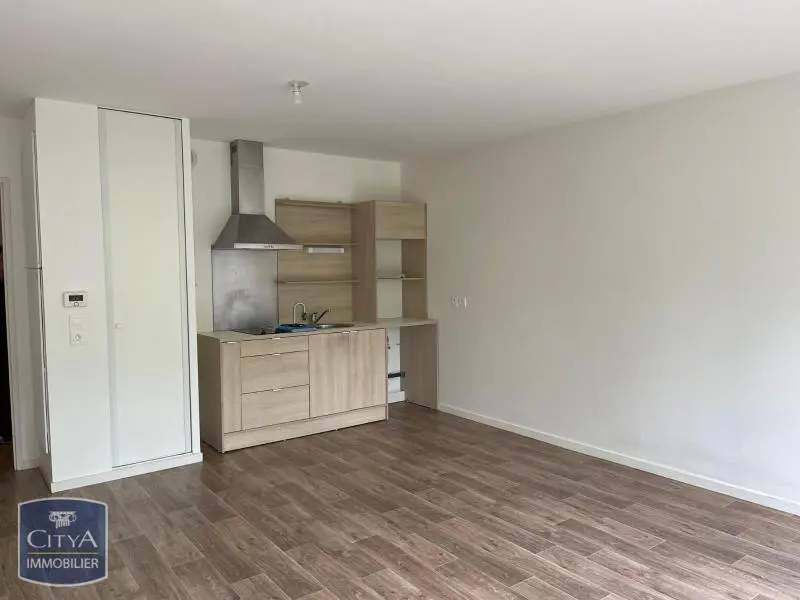 Photo 2 Appartement 1 pièce 34.14m²
