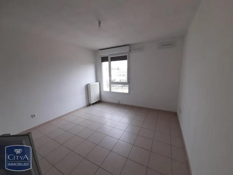 Photo 2 Appartement 1 pièce 21.69m²