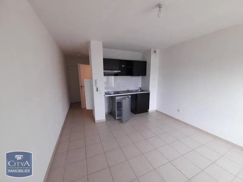 Photo 1 Appartement 1 pièce 21.69m²