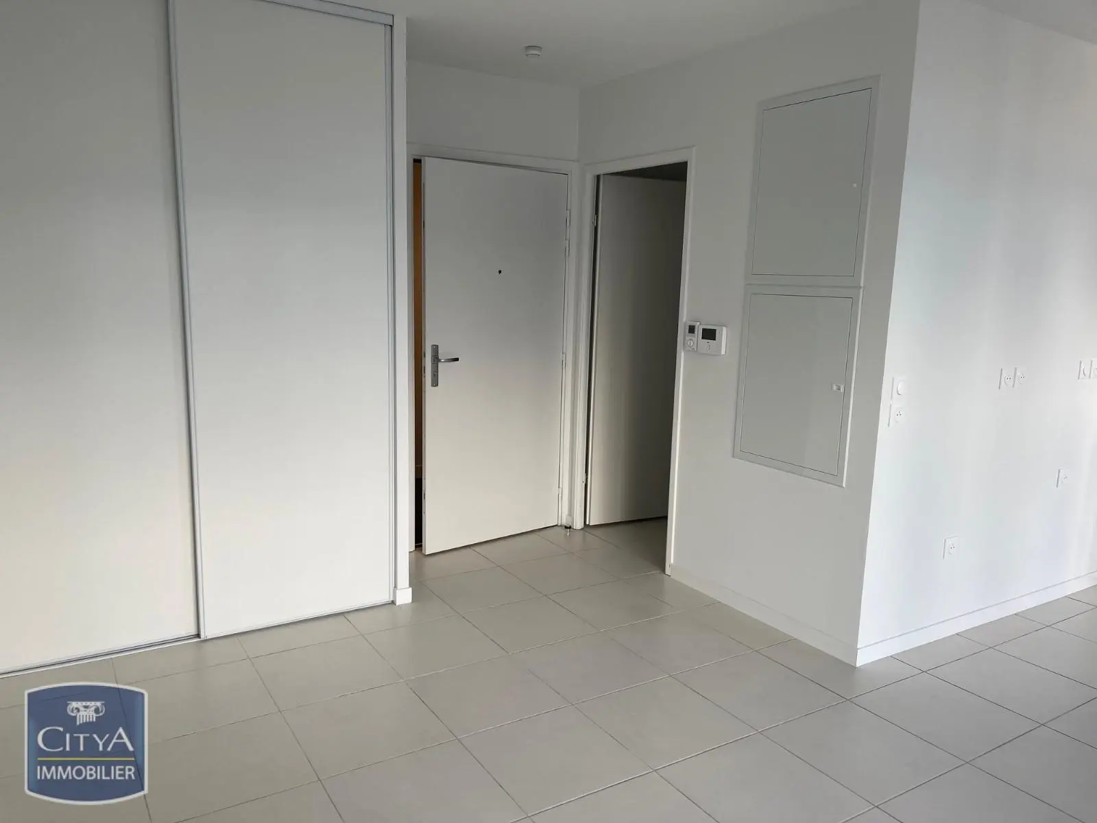 Photo 3 Appartement 1 pièce 25.8m²