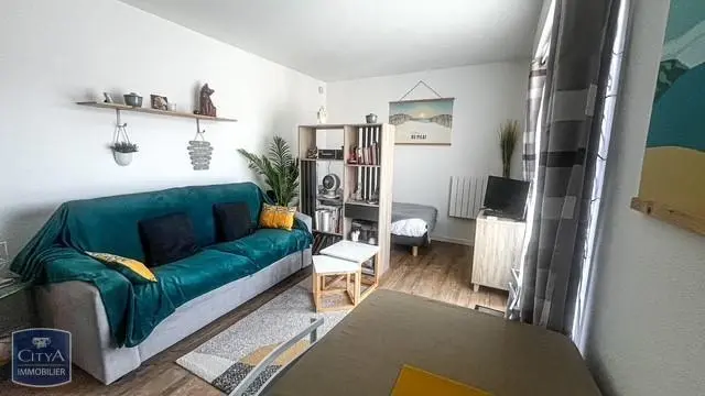 Photo 1 Appartement 1 pièce 24m²