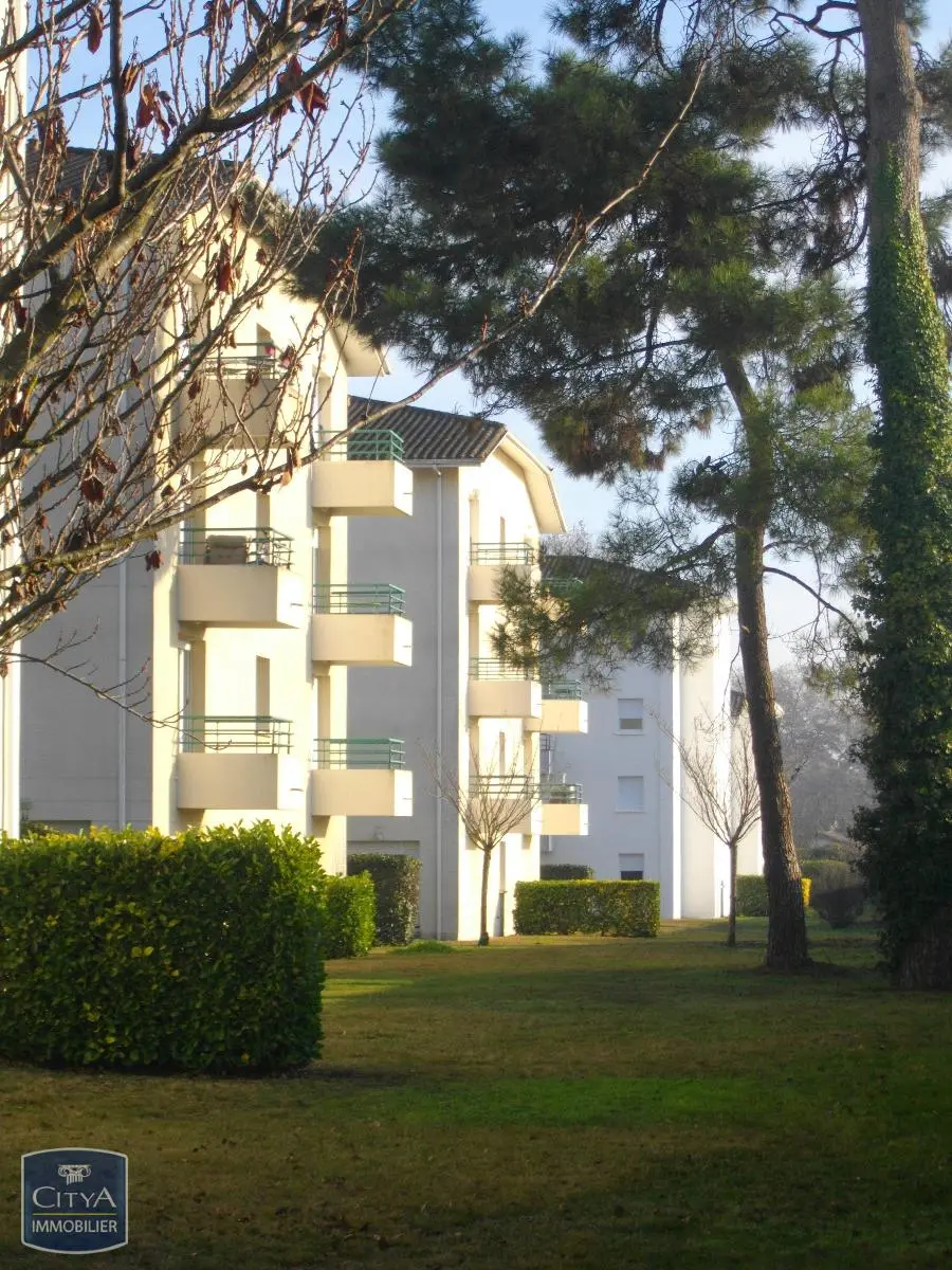 Photo 1 Appartement 1 pièce 20.61m²