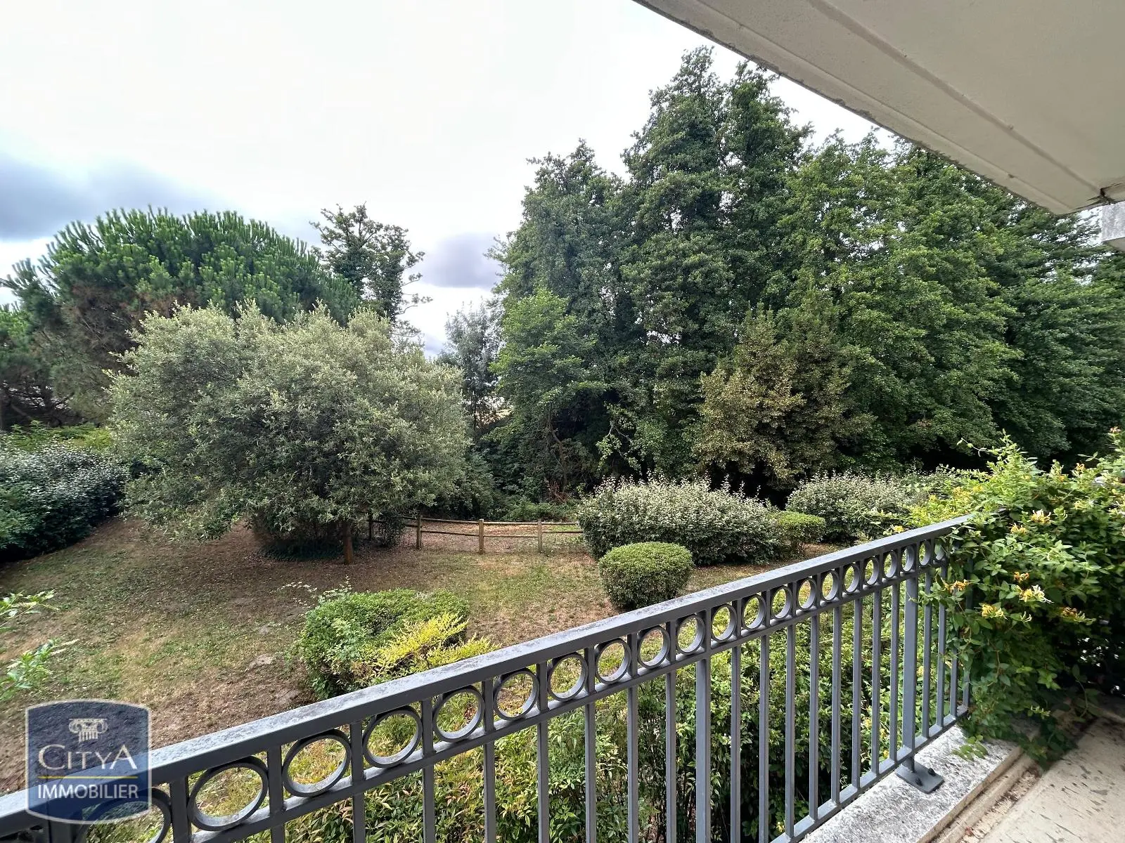 Photo 1 Appartement 1 pièce 37.37m²