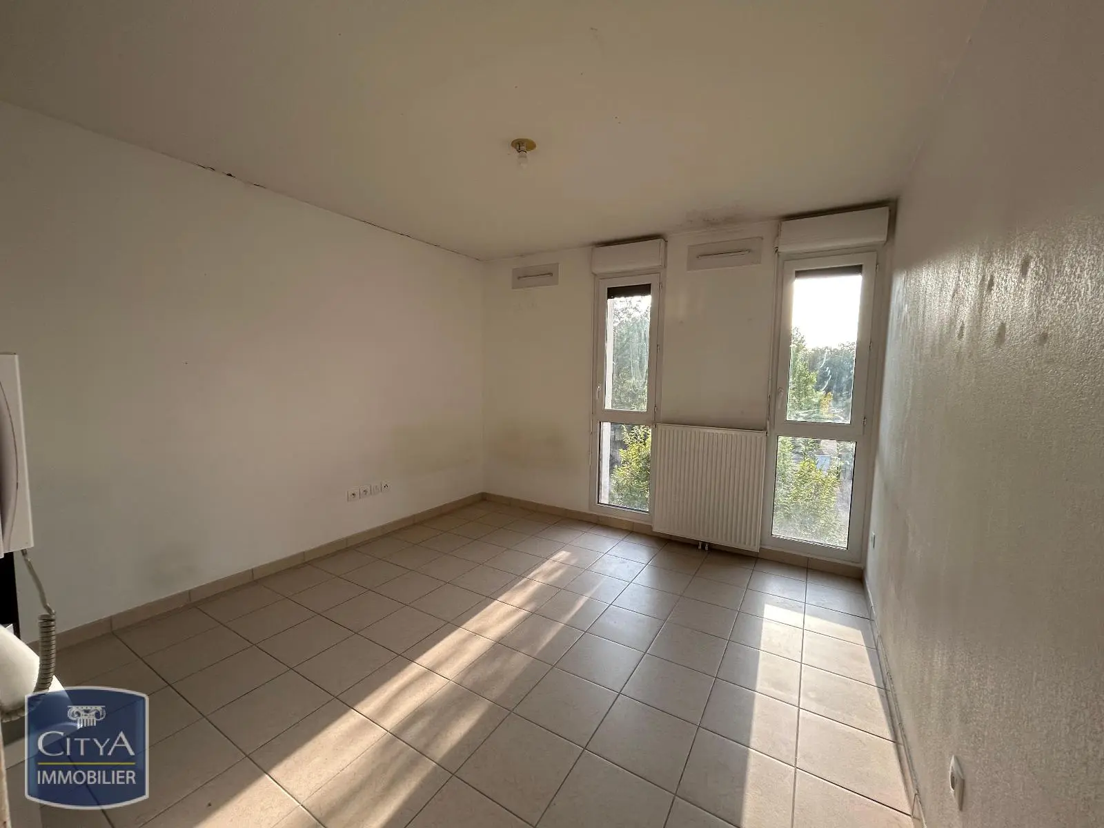 Photo 1 Appartement 1 pièce 21.79m²