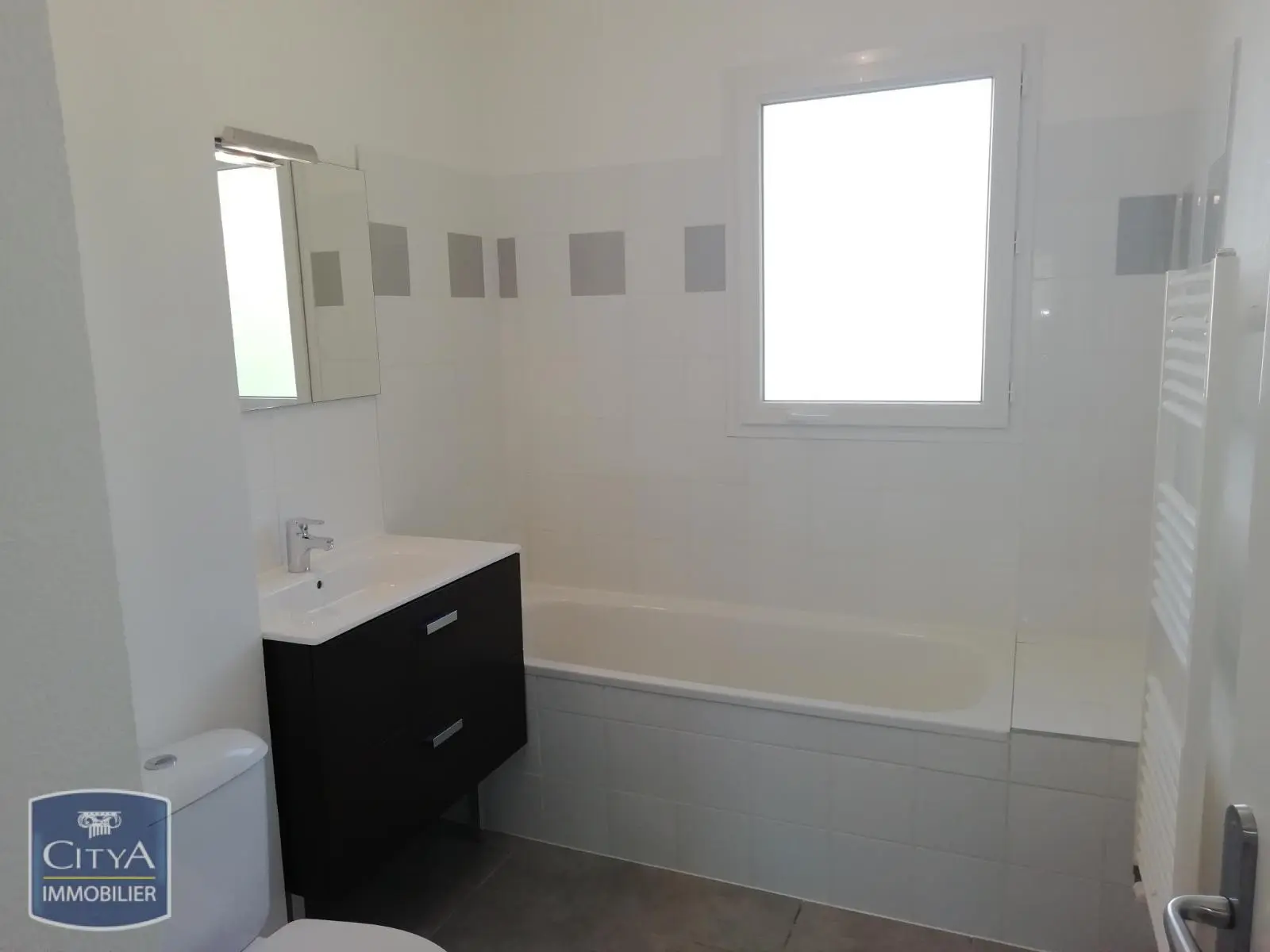 Photo 10 pour Maison 3 pièces 69.8m² Photo 10 Maison 3 pièces 69.8m²