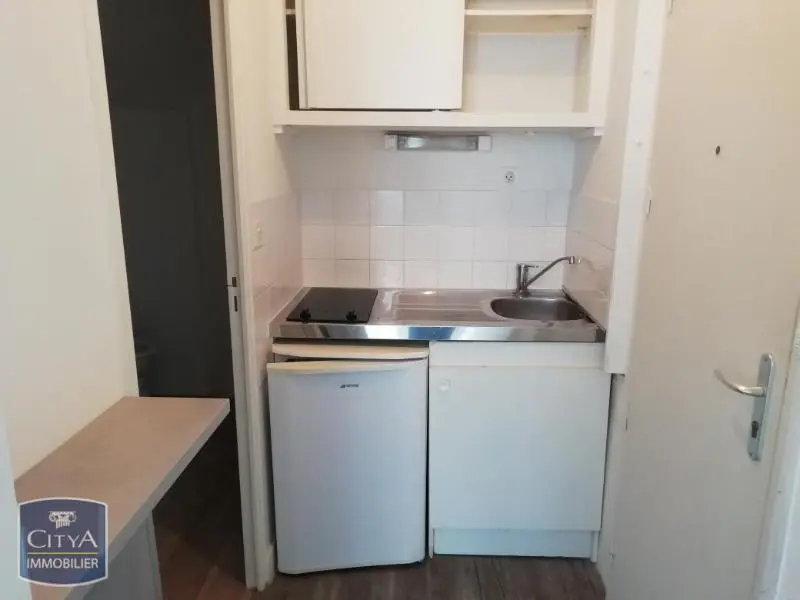 Photo 3 Appartement 1 pièce 17.59m²