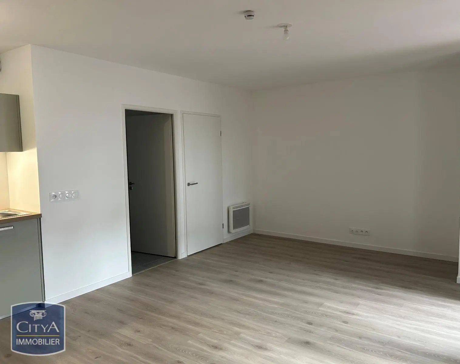 Photo 8 Appartement 1 pièce 37.52m²