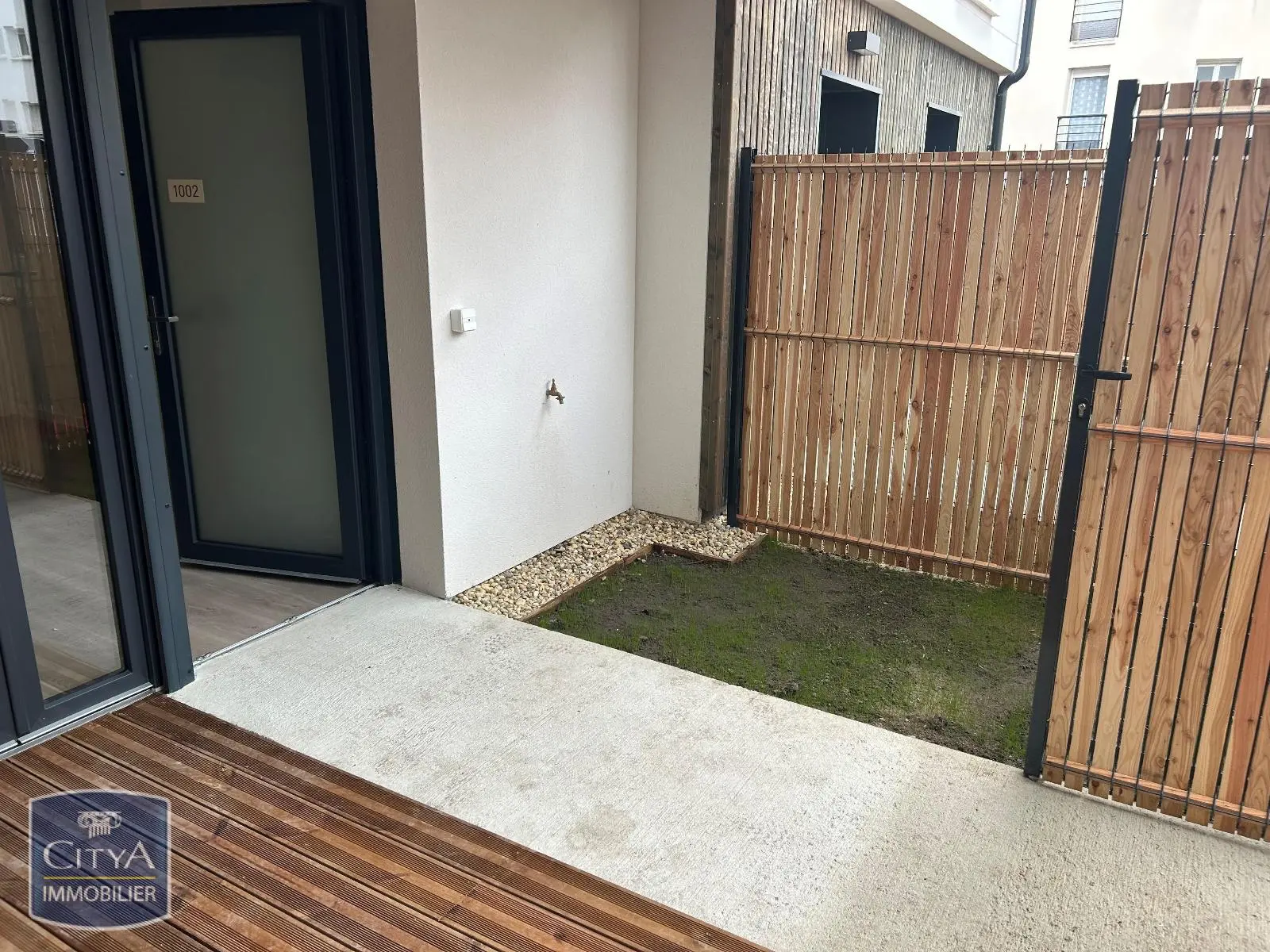 Photo 1 Appartement 1 pièce 37.52m²