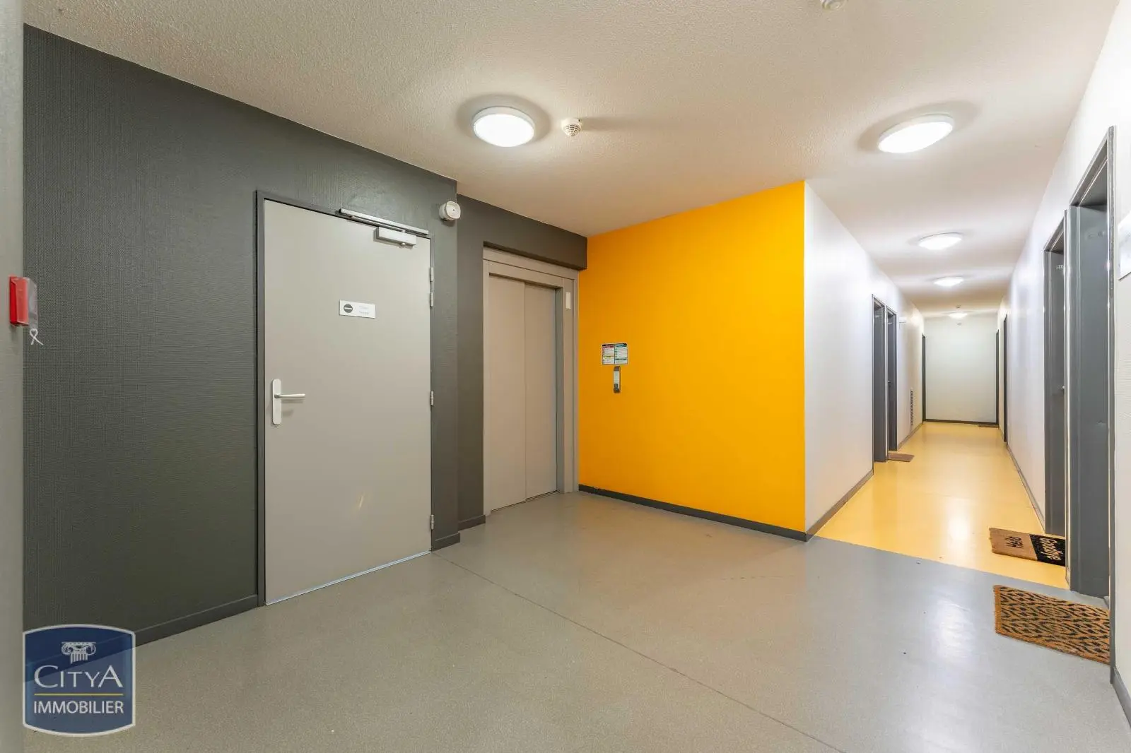 Photo 2 Appartement 1 pièce 21.45m²