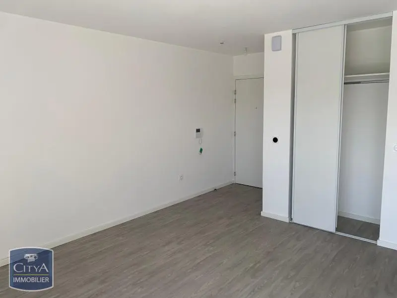 Photo 3 Appartement 4 pièces 81.85m²