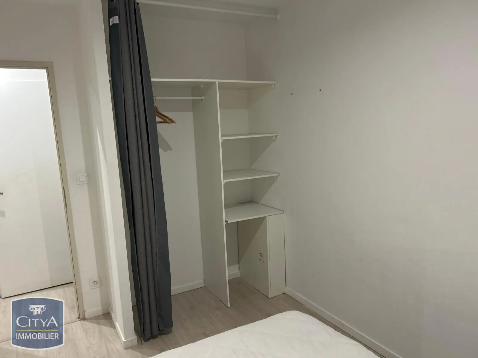 Photo 2 Appartement 1 pièce 11m²