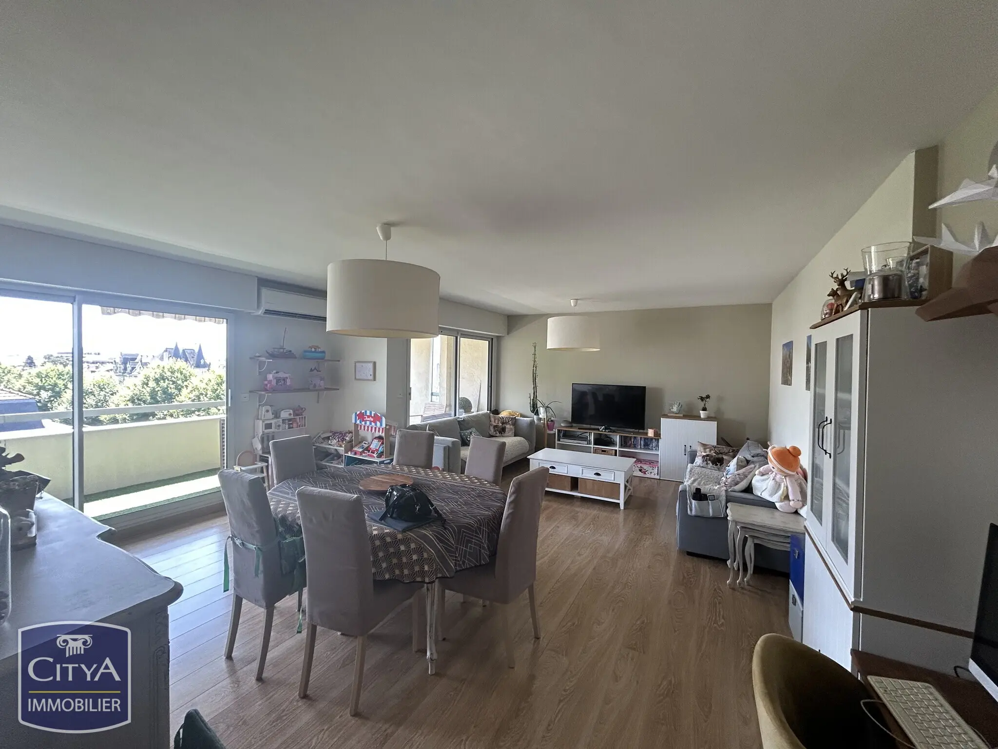 Photo 2 Appartement 5 pièces 103.07m²