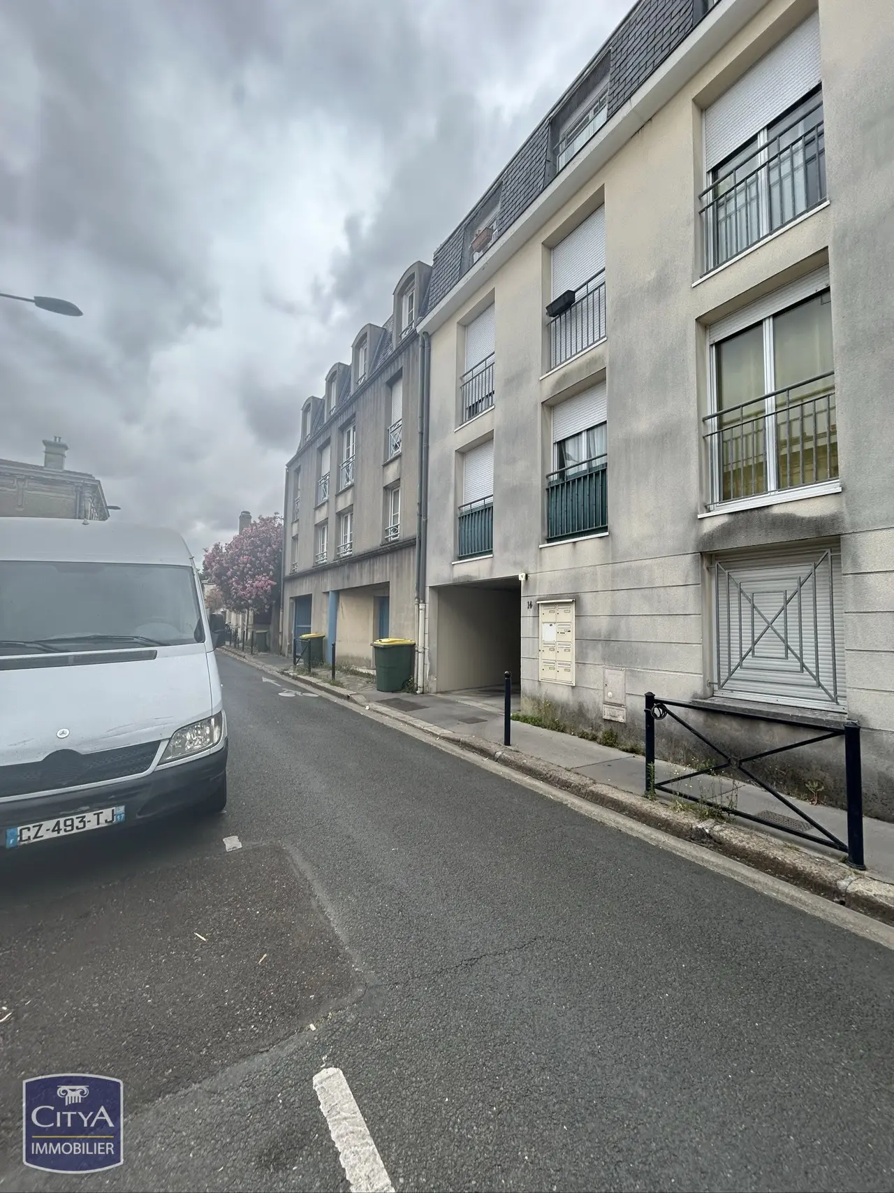 Photo 1 Parking 12.5m²