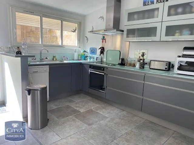 Photo 11 Maison 4 pièces 176m²