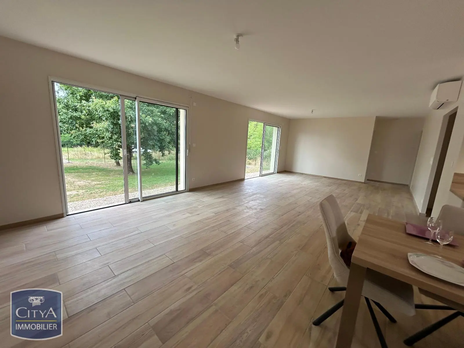 Photo 2 Maison 4 pièces 123.65m²