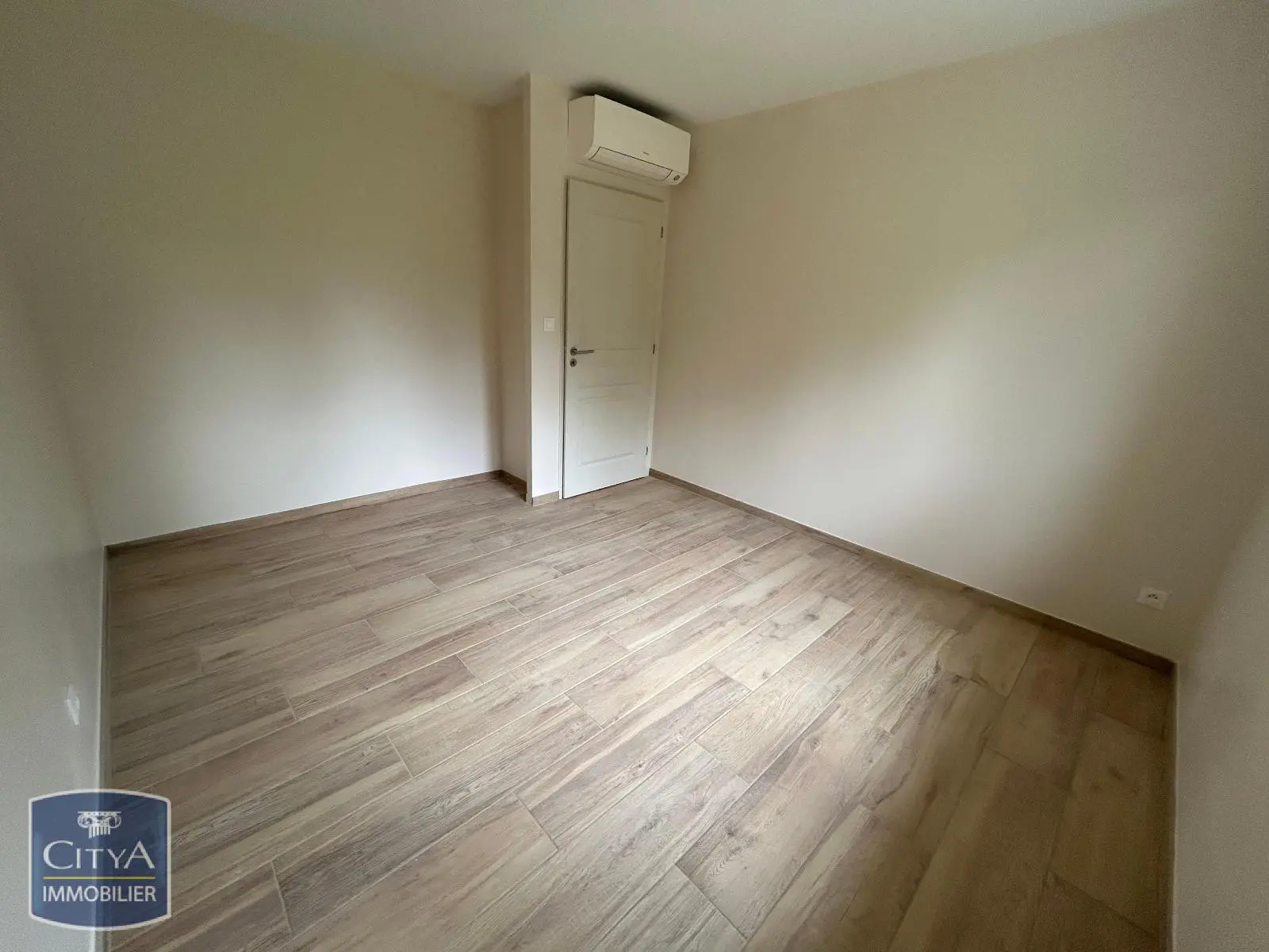 Photo 5 Maison 4 pièces 123.65m²