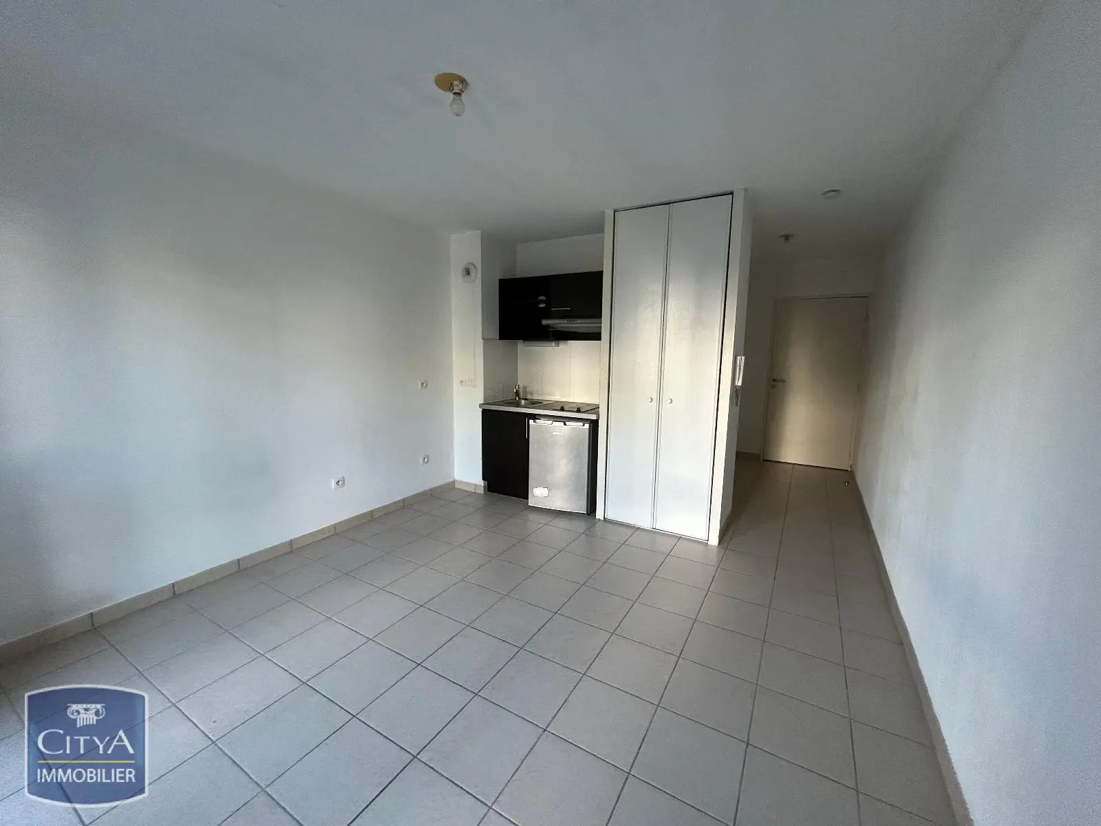 Photo 1 Appartement 1 pièce 22.28m²
