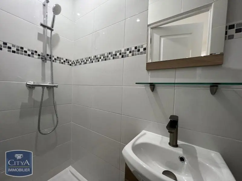 Photo 6 Appartement 1 pièce 23.98m²