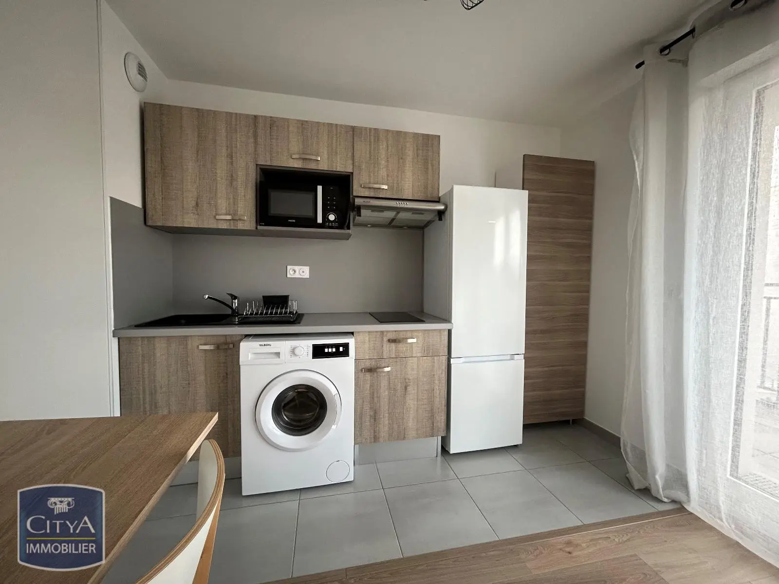 Photo 2 Appartement 1 pièce 21.53m²