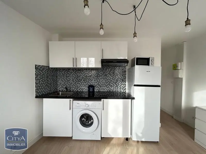 Photo 3 Appartement 1 pièce 17.1m²