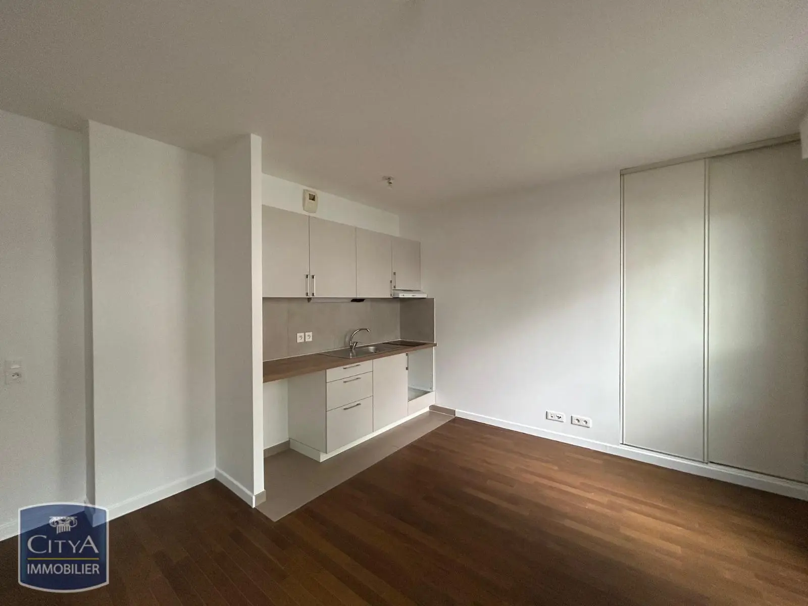 Photo 3 Appartement 1 pièce 31.6m²