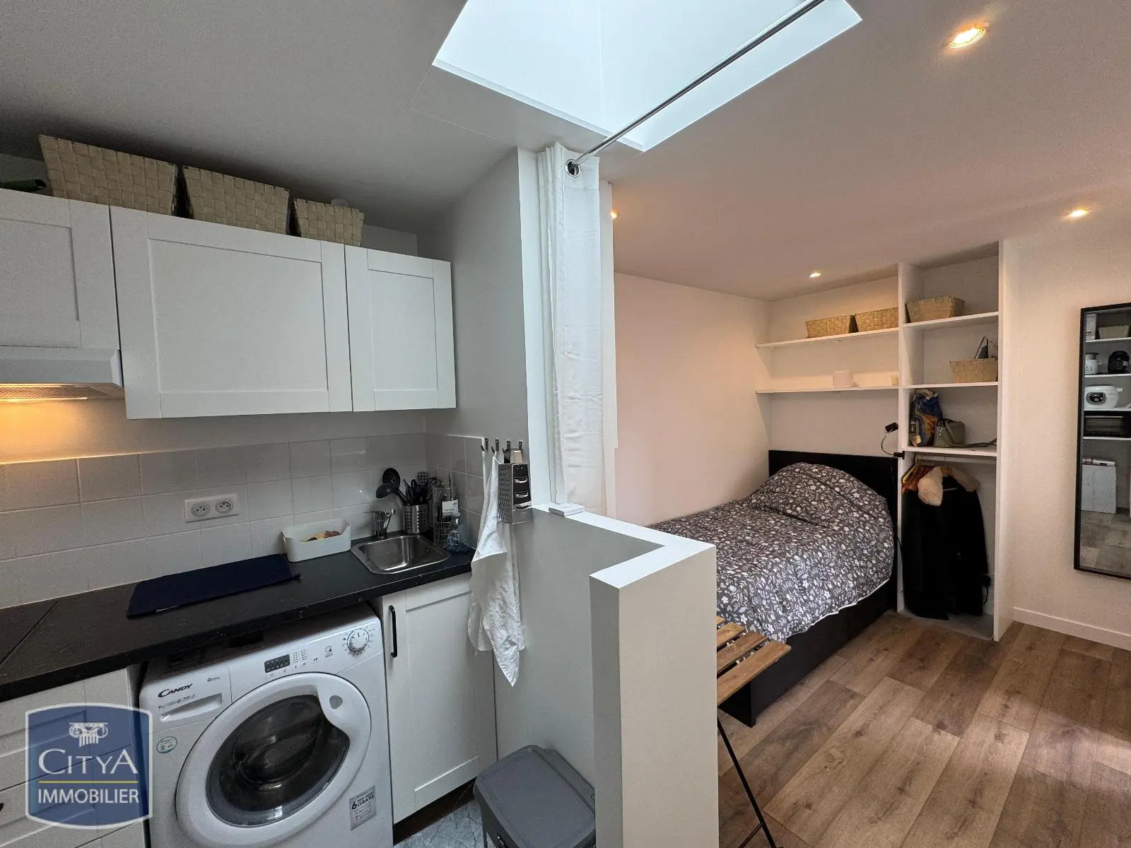 Photo 1 Appartement 1 pièce 15.25m²