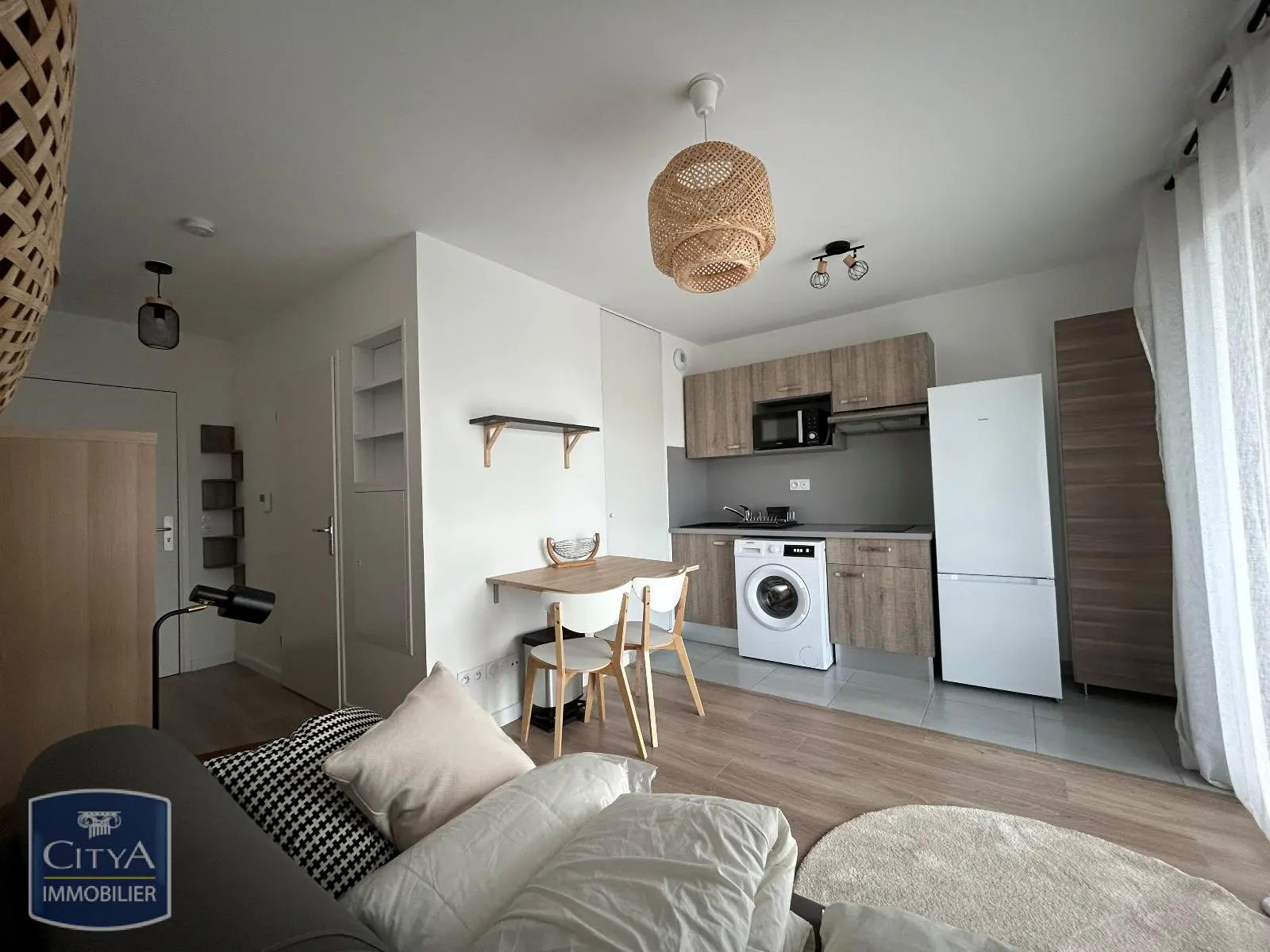 Photo 1 Appartement 1 pièce 21.53m²