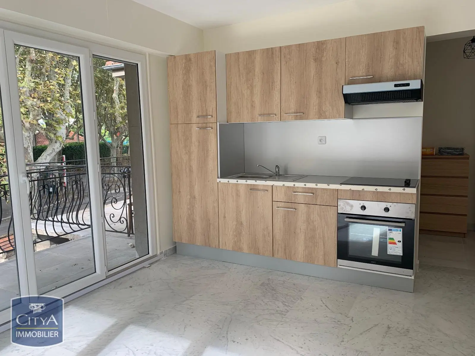 Photo 1 Appartement 1 pièce 20.66m²