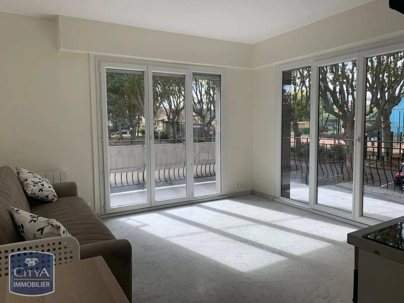 Photo 2 Appartement 1 pièce 20.66m²