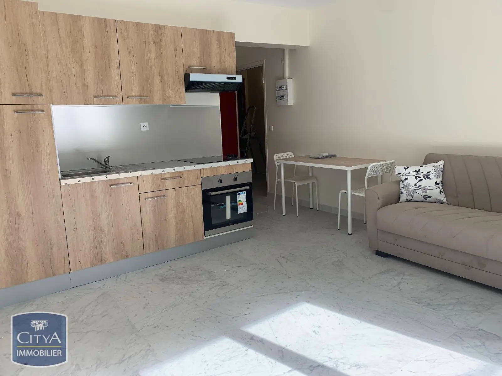 Photo 3 Appartement 1 pièce 20.66m²