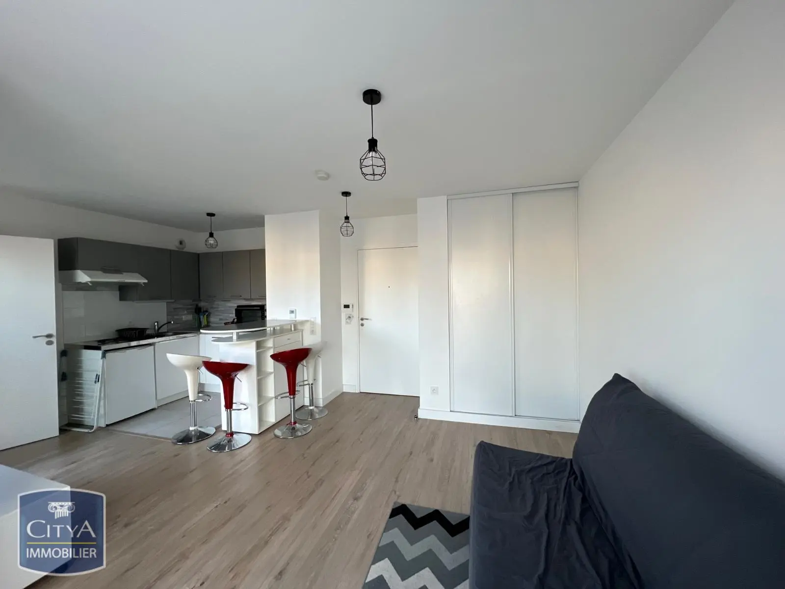 Photo 1 Appartement 1 pièce 26.63m²