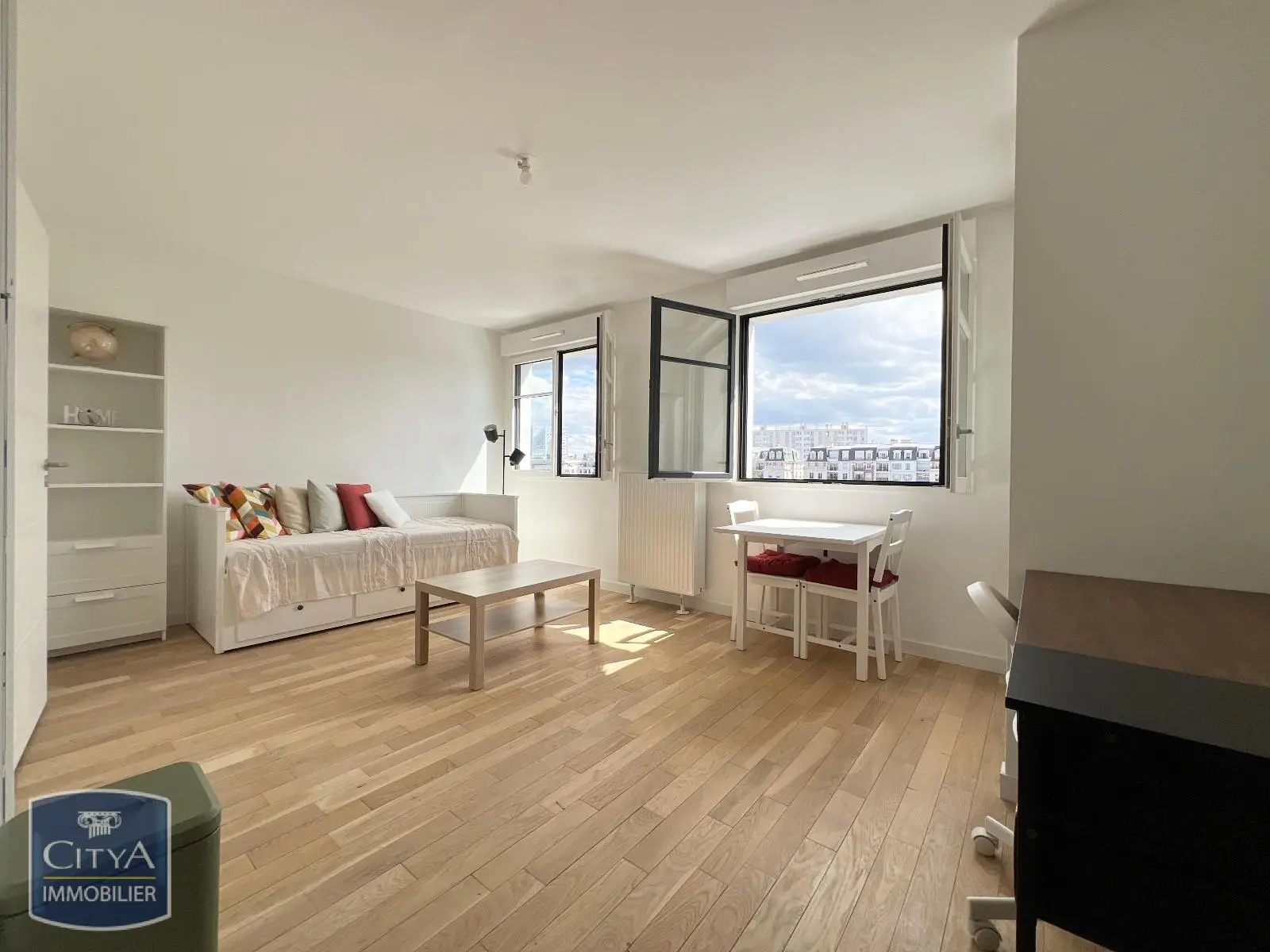 Photo 1 Appartement 1 pièce 27.54m²