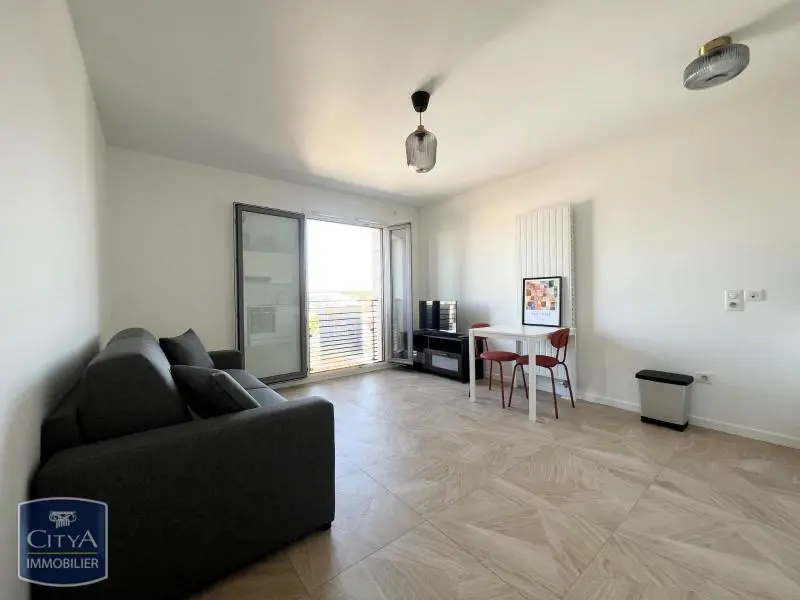 Photo 2 Appartement 1 pièce 24.46m²