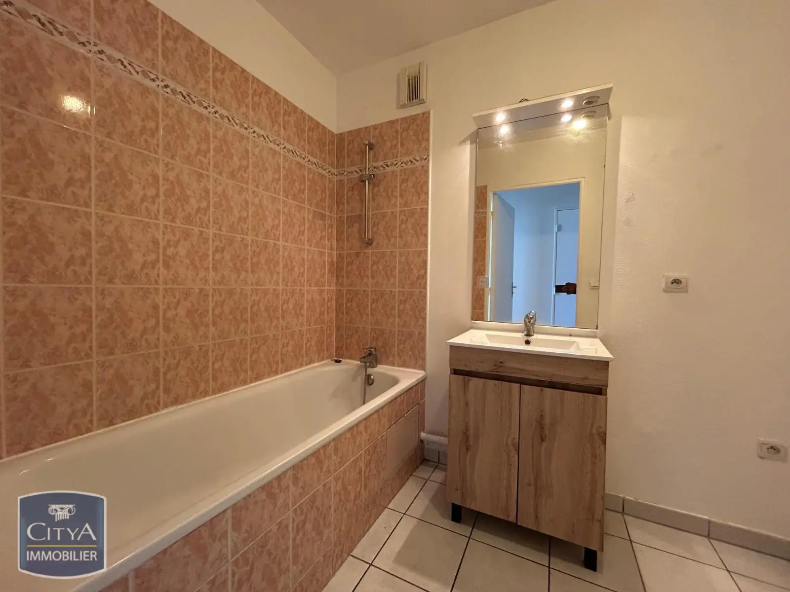 Photo 6 Appartement 2 pièces 54.85m²