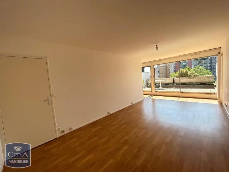 Photo 2 Appartement 3 pièces 78.4m²