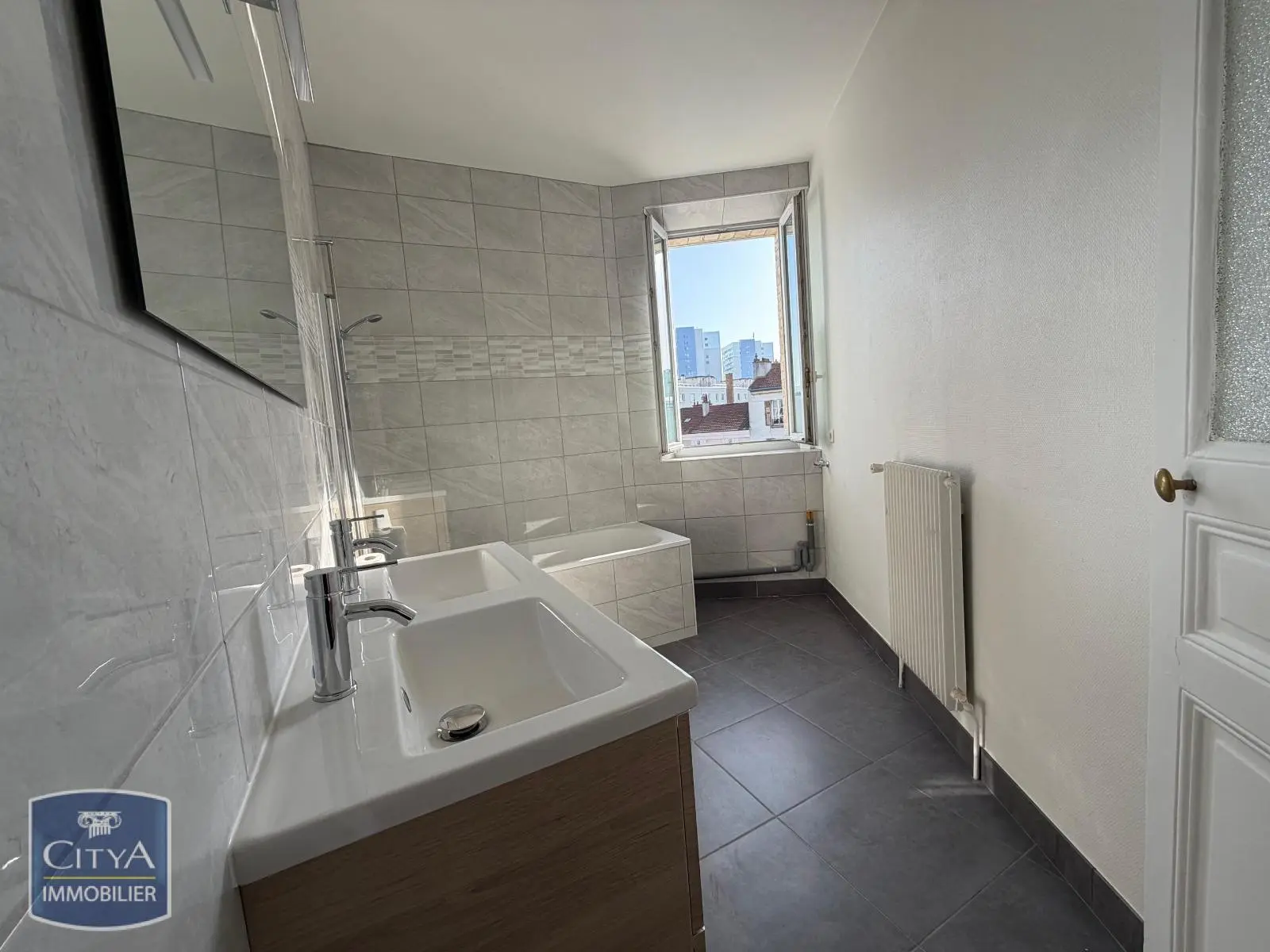 Photo 8 Appartement 4 pièces 85.28m²