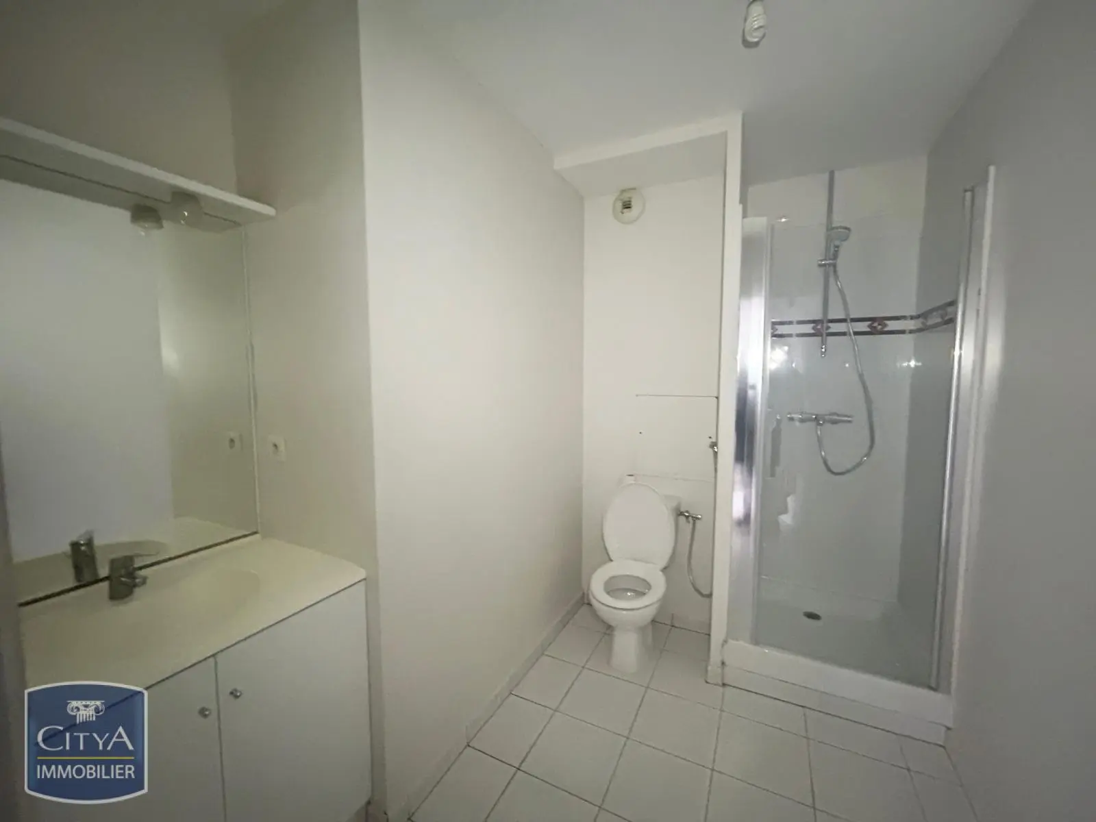 Photo 5 Appartement 1 pièce 27.2m²