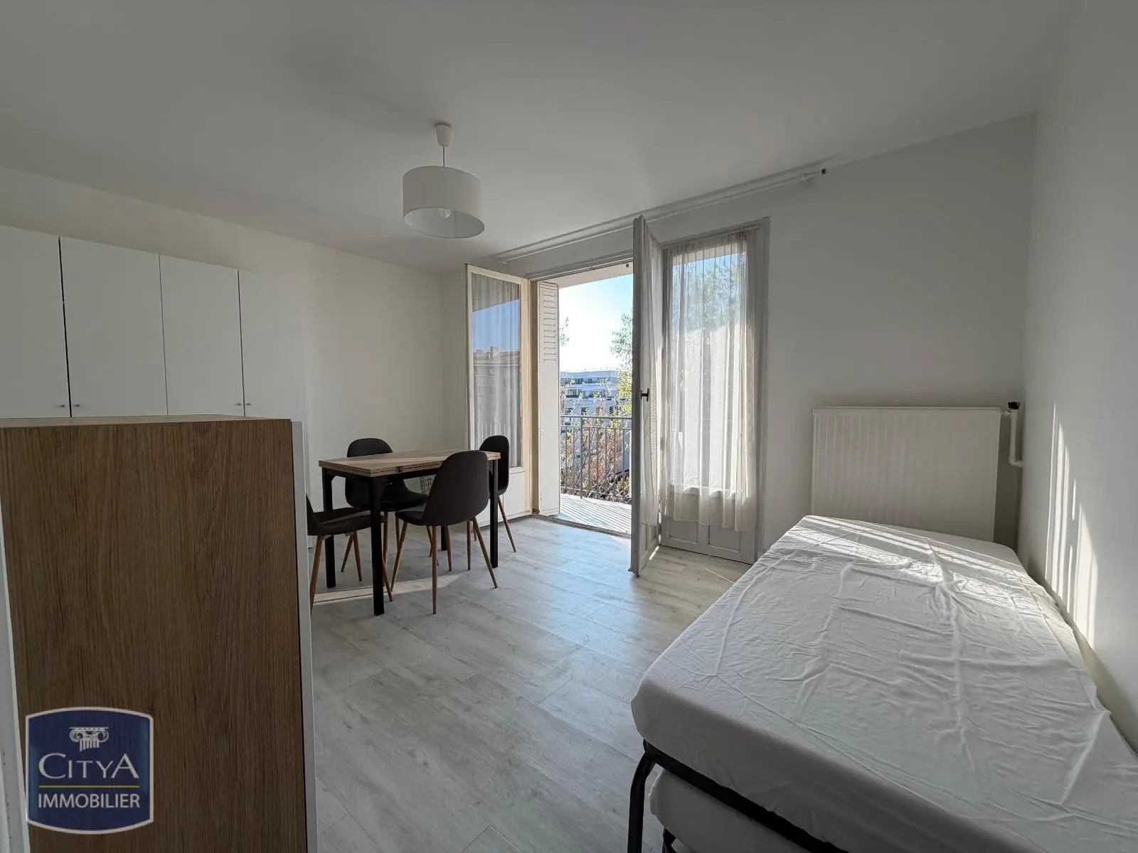 Photo 1 Appartement 1 pièce 30m²