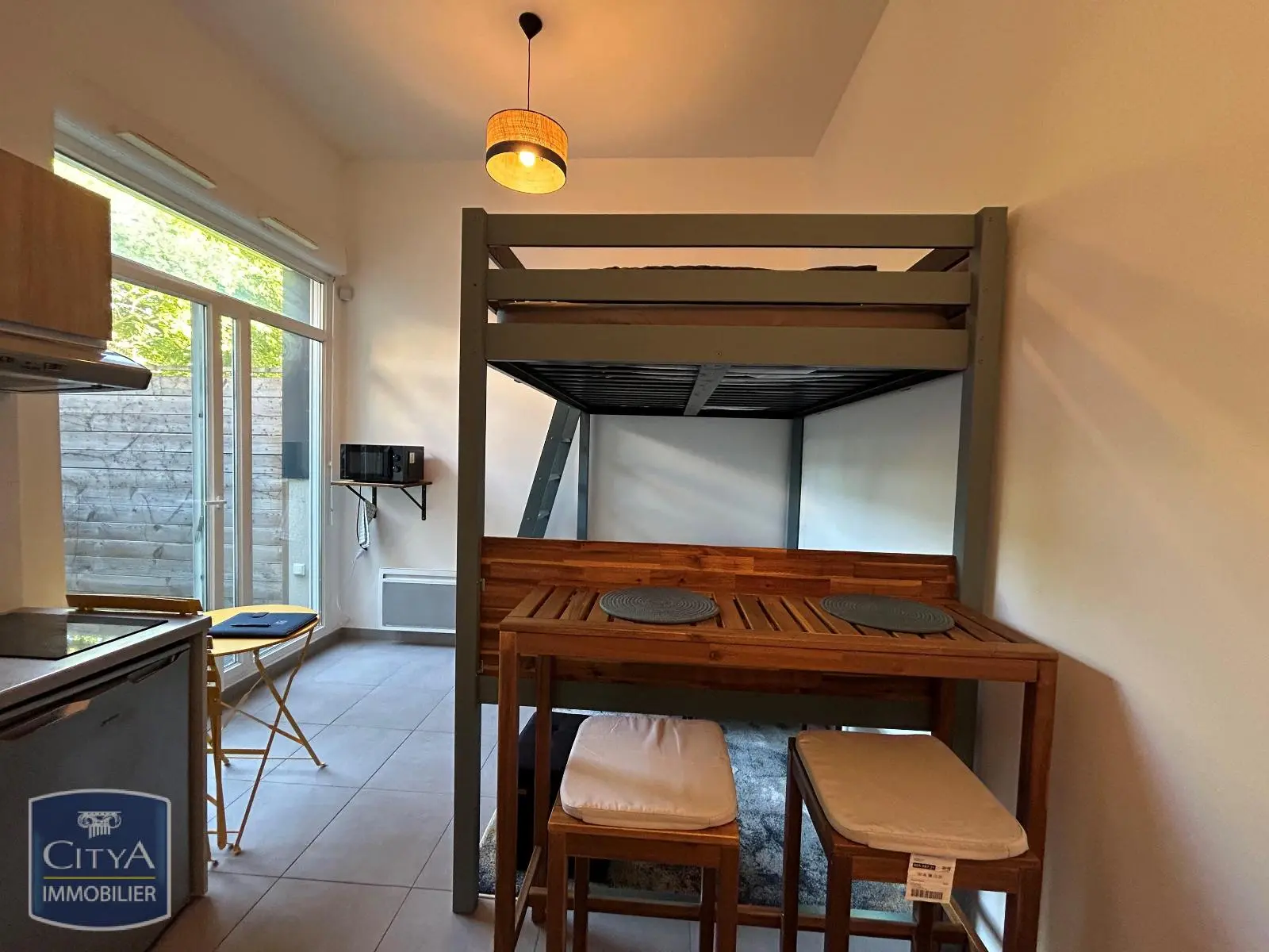 Photo 2 Appartement 1 pièce 18.93m²