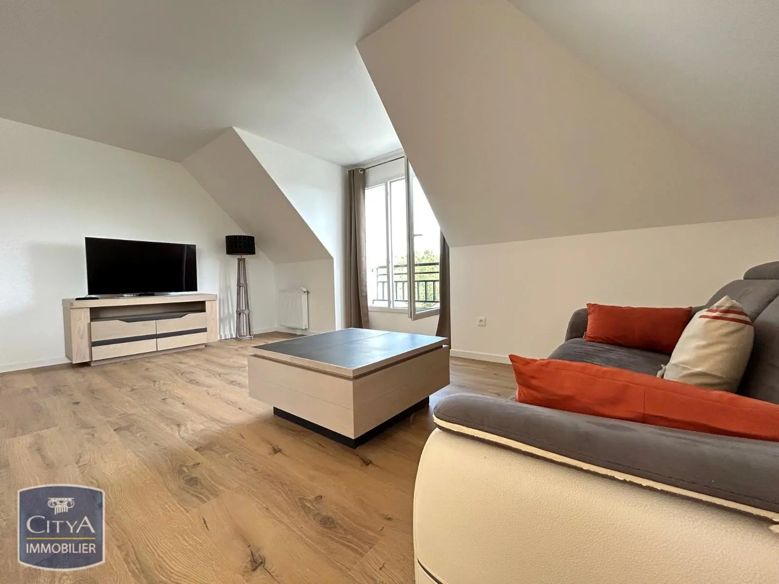 Créteil (94000) Appartement 3 pièces 68.16m² photo 2