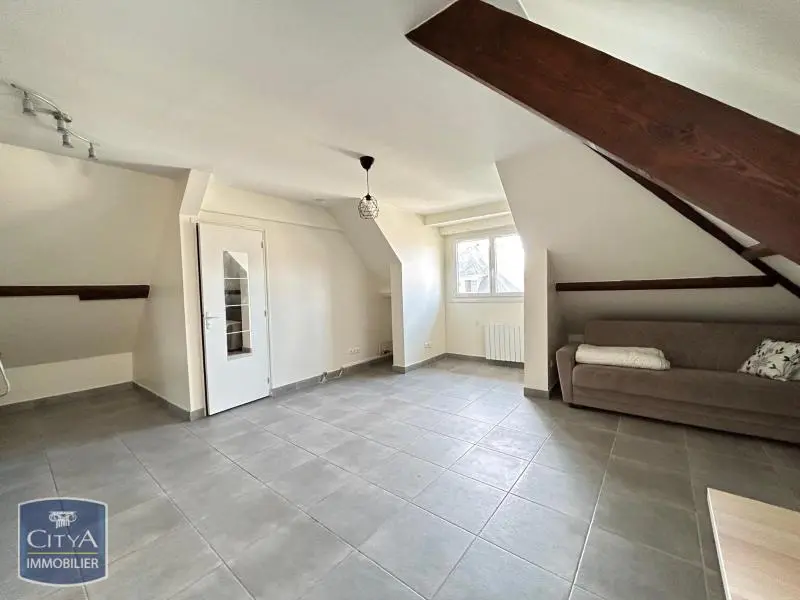 Photo 2 Appartement 1 pièce 23.66m²