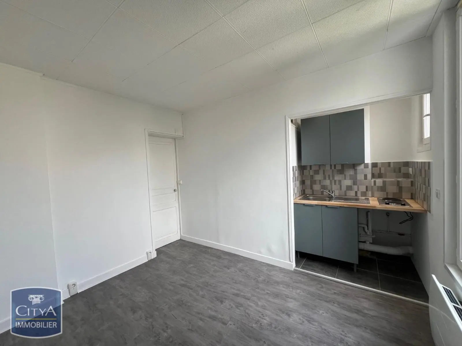 Photo 2 Appartement 2 pièces 22.79m²