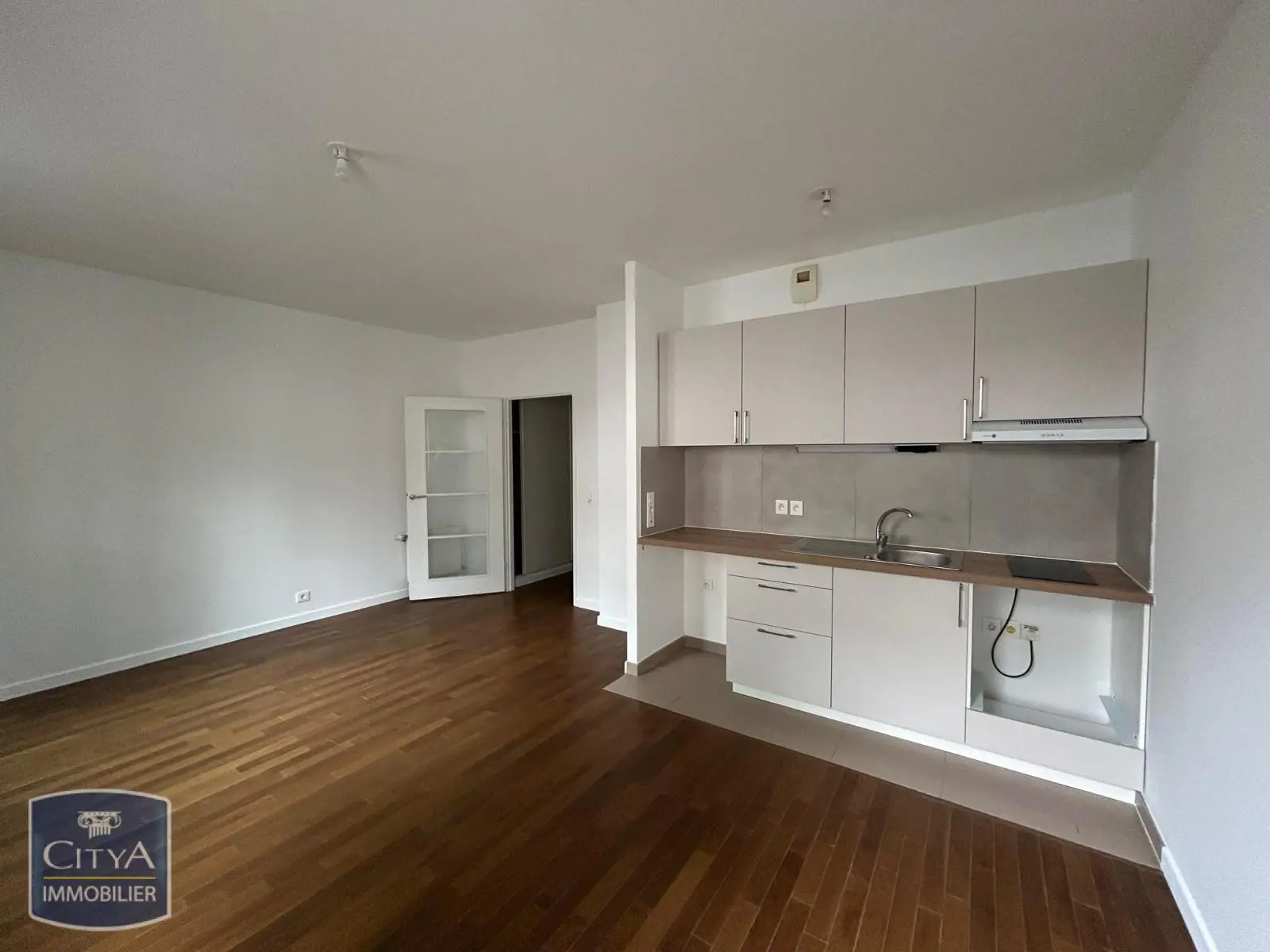 Photo 1 Appartement 1 pièce 31.6m²