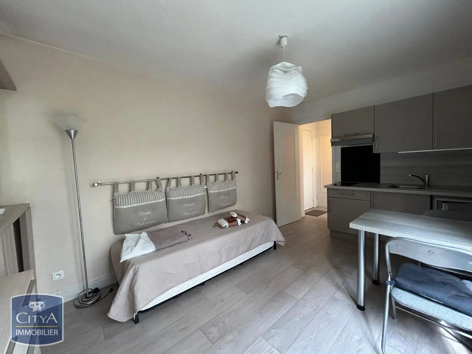 Photo 3 Appartement 1 pièce 18.52m²