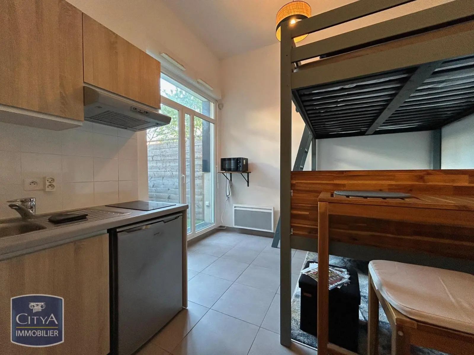 Photo 2 Appartement 1 pièce 18.93m²