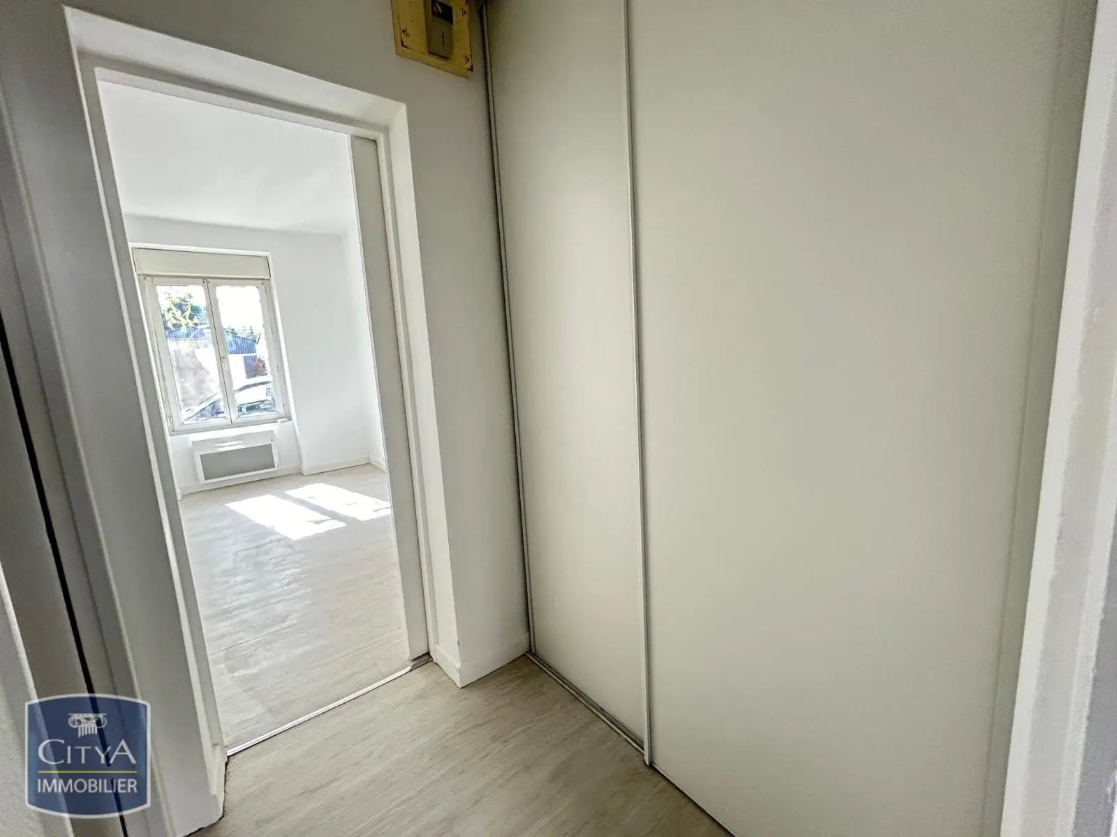 Photo 6 Appartement 1 pièce 27.41m²