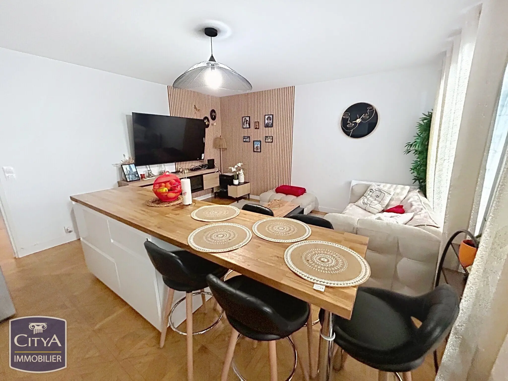 Photo 3 Appartement 4 pièces 74m²