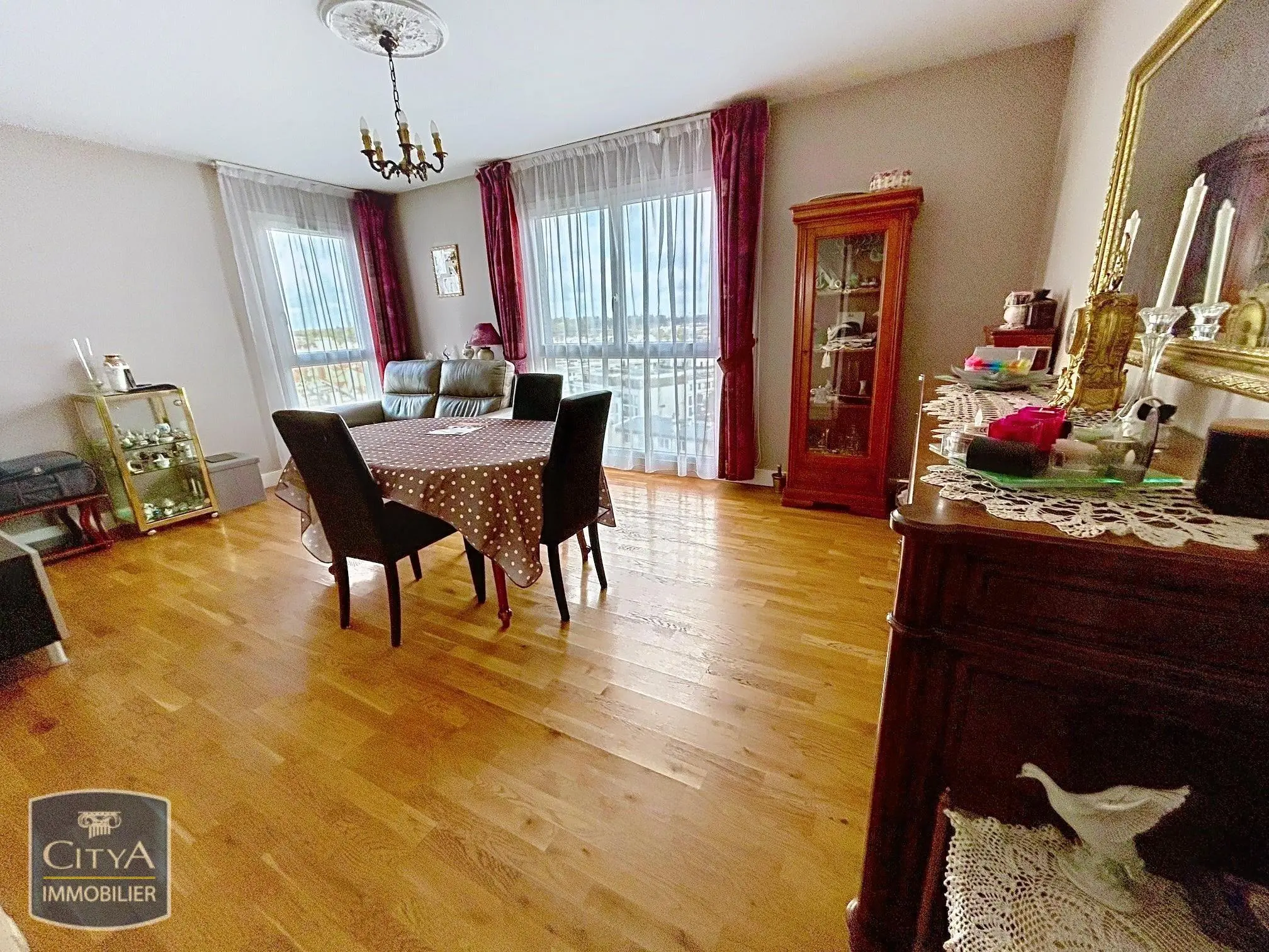Photo 3 Appartement 4 pièces 84.26m²