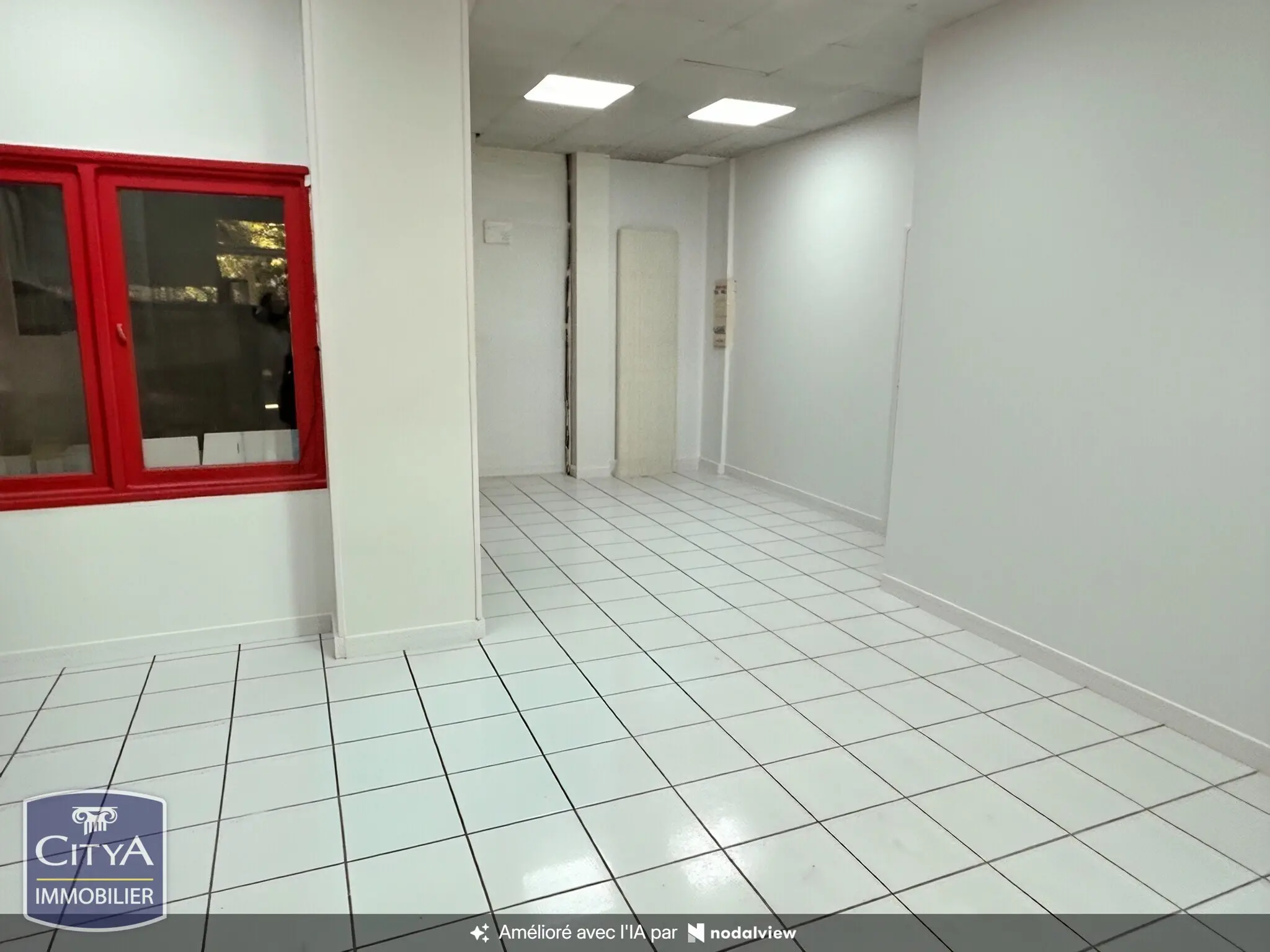 Photo 7 Local Commercial 340m²